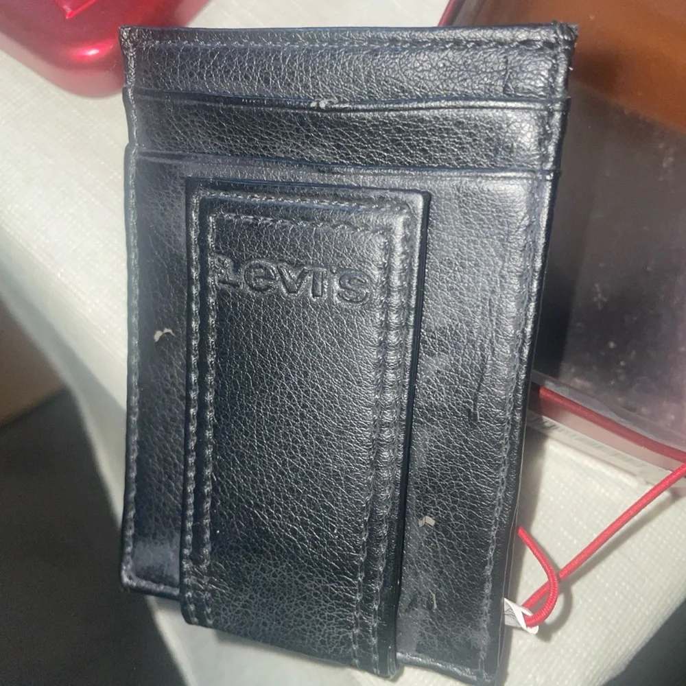 Nwt Levi’s Men’s Black Leather Wallet Magnetic W License Protection Clear W Box